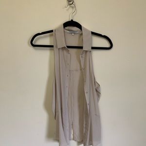 100% Silk Sleeveless Collared Button Down Blouse